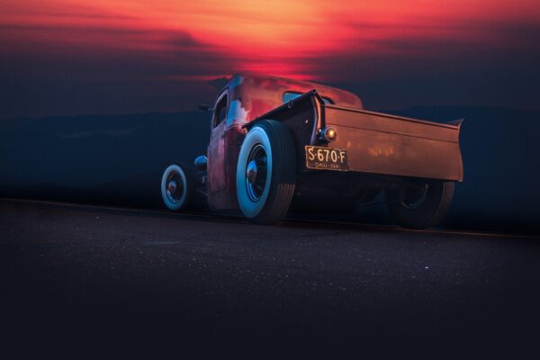 Etika a načasovanie signalizácie: Správne používanie smerových svetiel v premávke