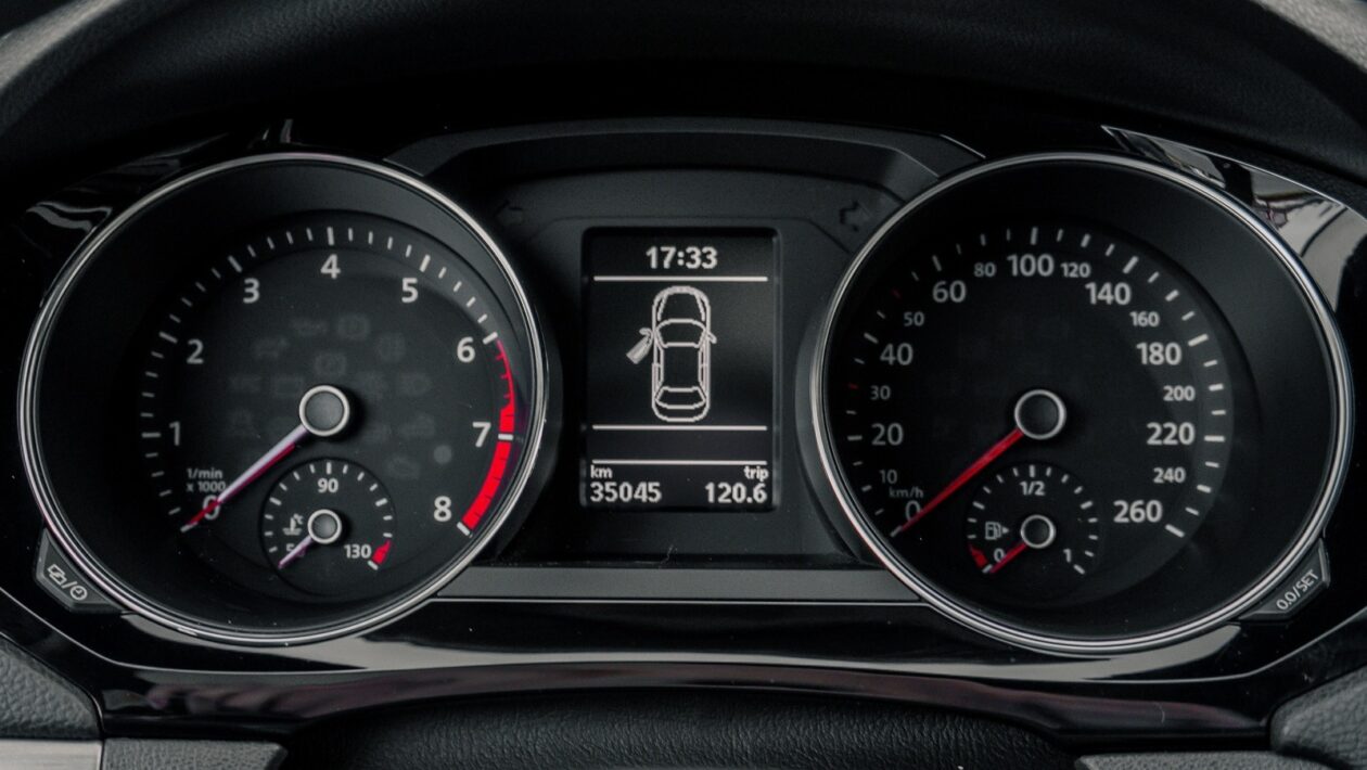 Diaľničné nedostatky začiatočníkov: Nesprávne radenie, odstup a manévre pri pripájaní