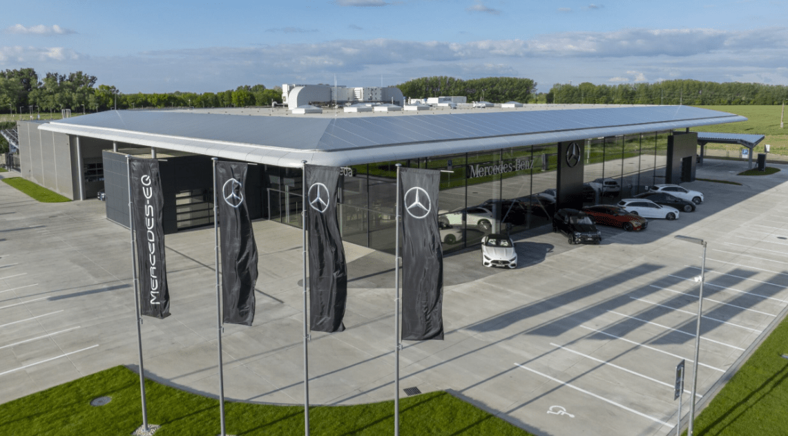 Autosalon Mercedes-Benz v Dunajské Stredě je energeticky soběstačný díky tepelným čerpadlům NIBE a fotovoltaice
