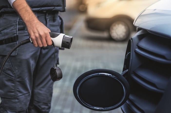 Viac ako polovica európskych firiem plánuje prechod na elektromobily v najbližších dvoch rokoch